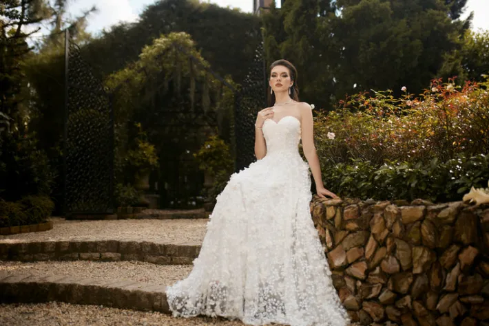 Formal / Prom Dresses | Gowns / Ballgowns<Bariano ADELA SWEETHEART PETAL BALL GOWN B41D01L