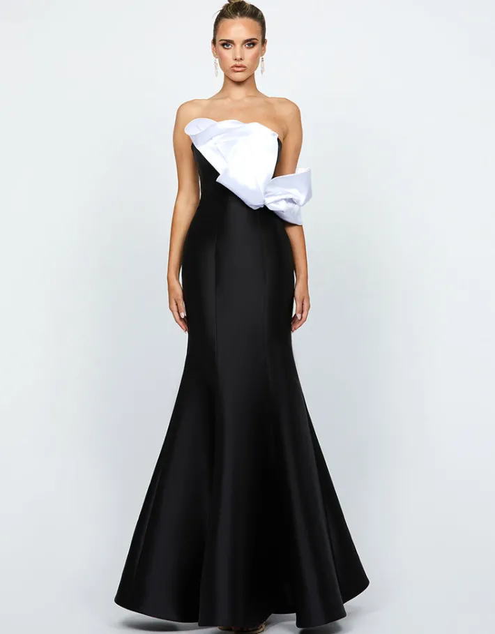 Formal / Prom Dresses | Maxi Dresses<Bariano EMELY ONE SHOULDER RUFFLE GOWN B74D35L BLACK/WHITE